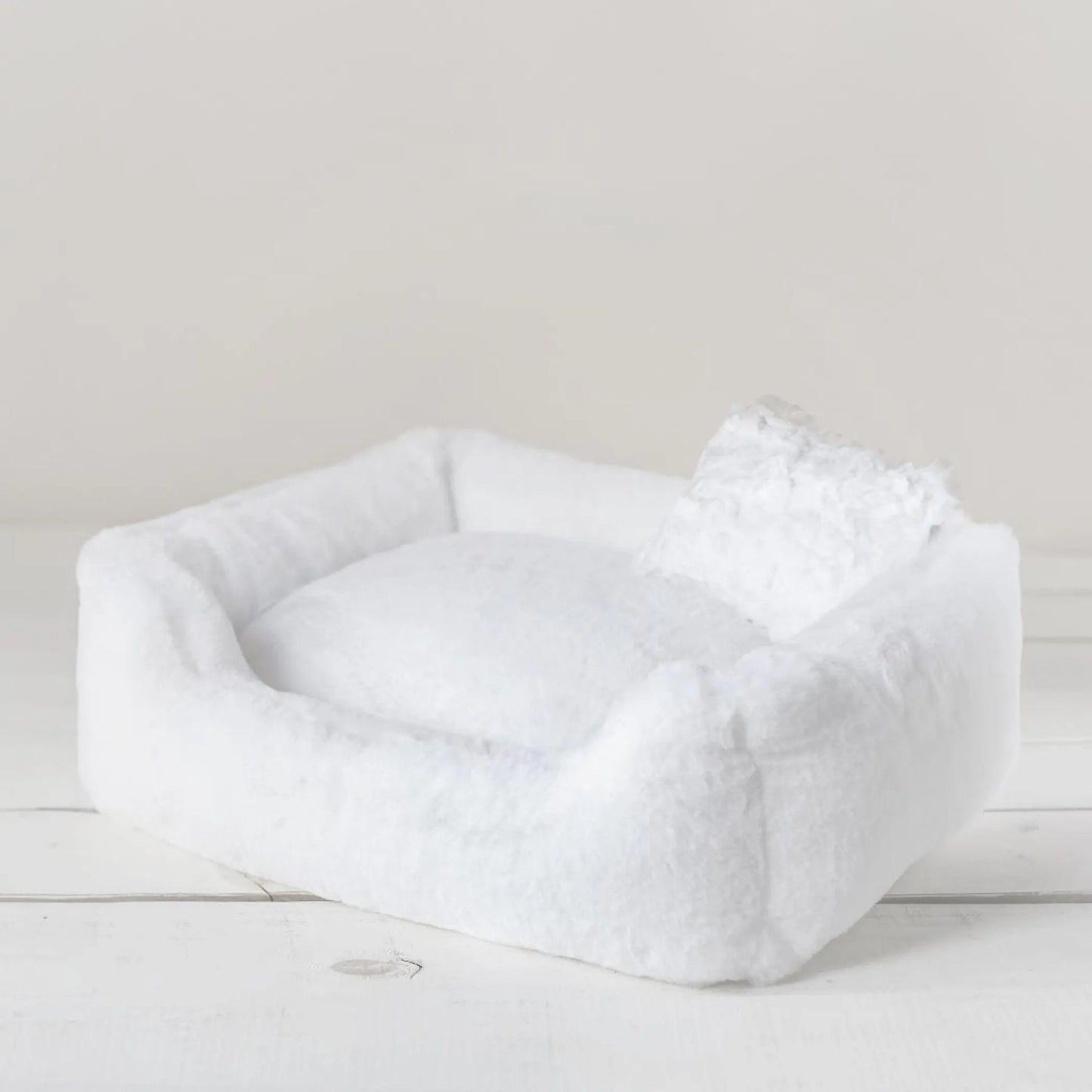 Hello Doggie Divine Dog Bed – Ultra-Luxury Pet Bed | 6 Colors